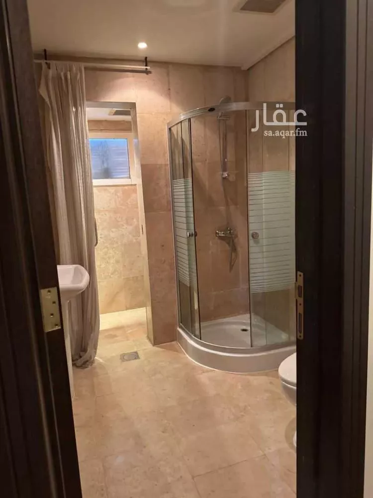 فيلا للبيع في شارع الأديب, حي المرسلات, مدينة الرياض, منطقة الرياض صورة 5