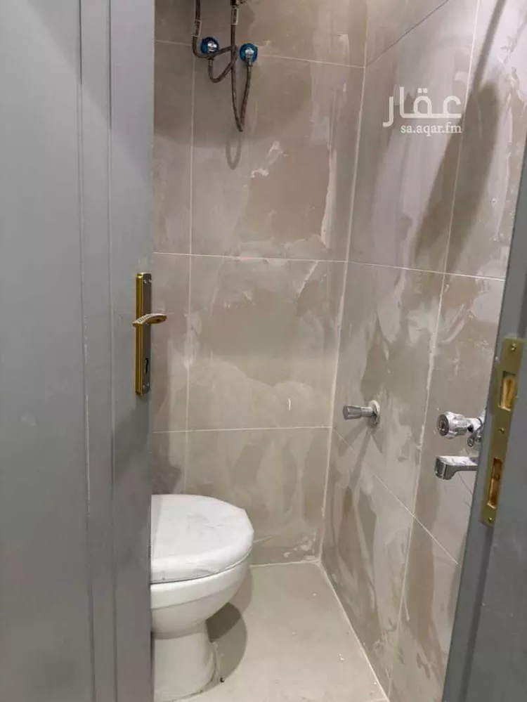 عمارة للإيجار في شارع سدير, حي شبرا, مدينة الرياض, منطقة الرياض