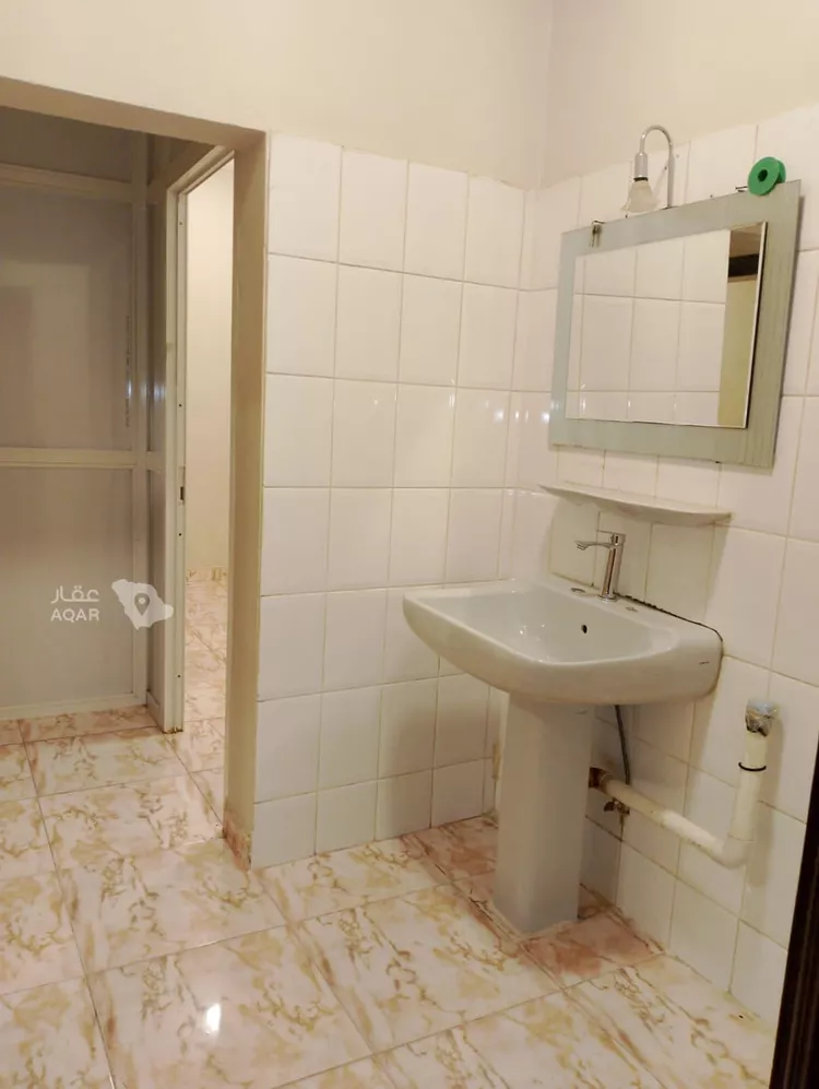 شقة للإيجار في شارع القمر, حي الإزدهار, مدينة الرياض, منطقة الرياض صورة 5