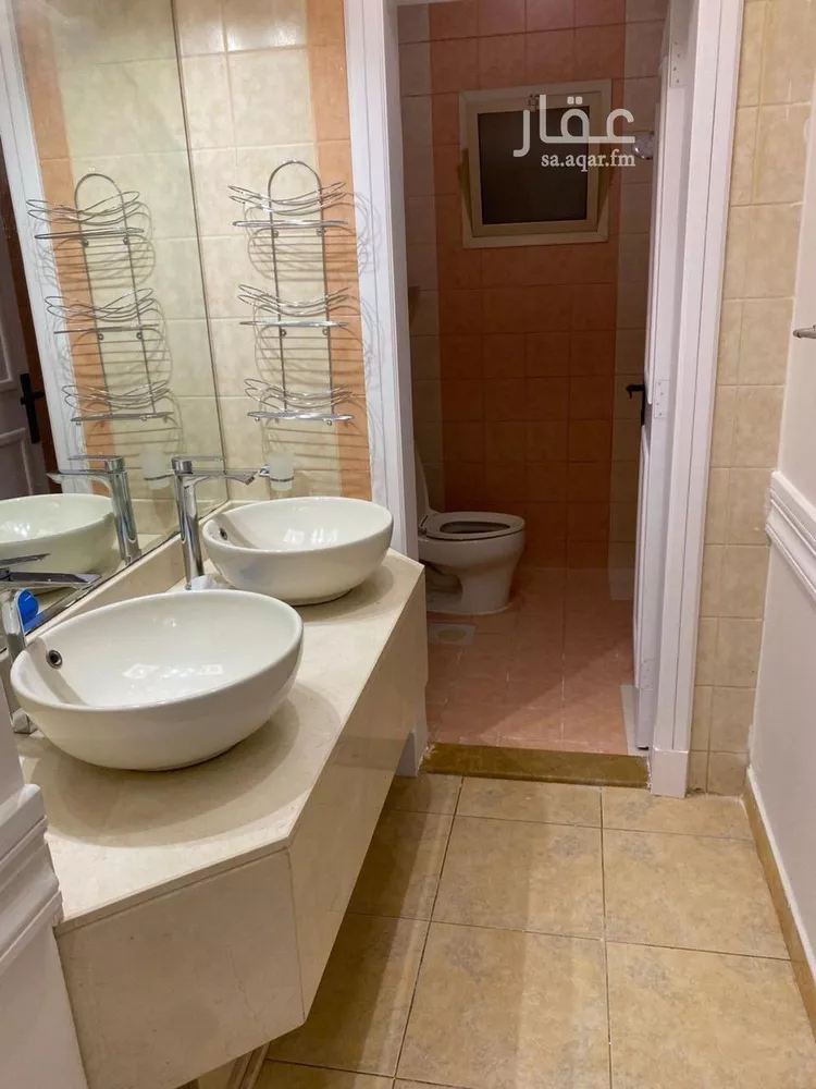 دور للإيجار في شارع الامير مقرن بن عبدالعزيز, حي مغرزات, مدينة الرياض, منطقة الرياض صورة 5