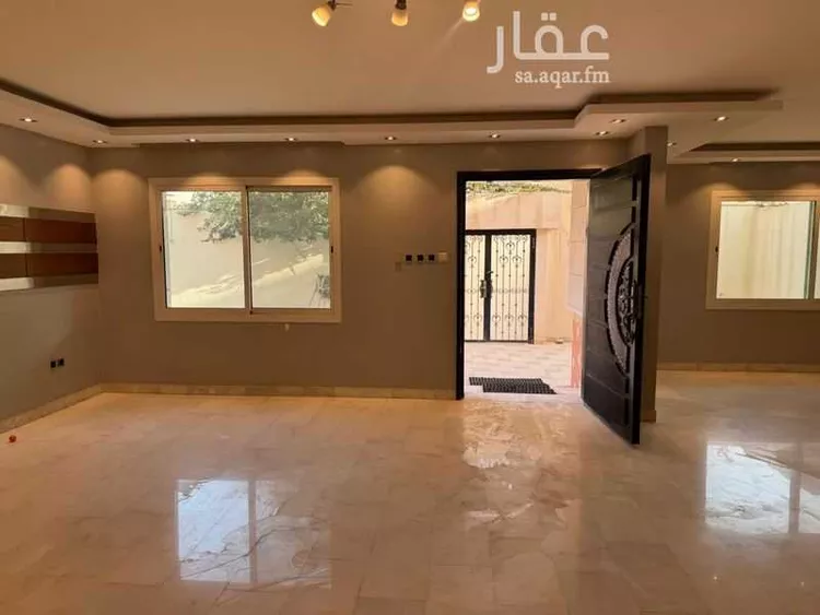 فيلا للبيع في شارع الدرب, حي الملك سلمان, مدينة الرياض, منطقة الرياض 9