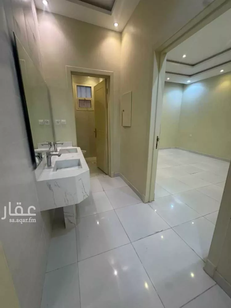 دور للإيجار في شارع محمد بن عيسى العدني, حي المهدية, مدينة الرياض, منطقة الرياض