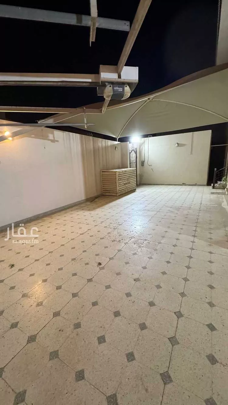 فيلا للإيجار في شارع بوضة, حي الخالدية, مدينة الدرعية, منطقة الرياض صورة 4