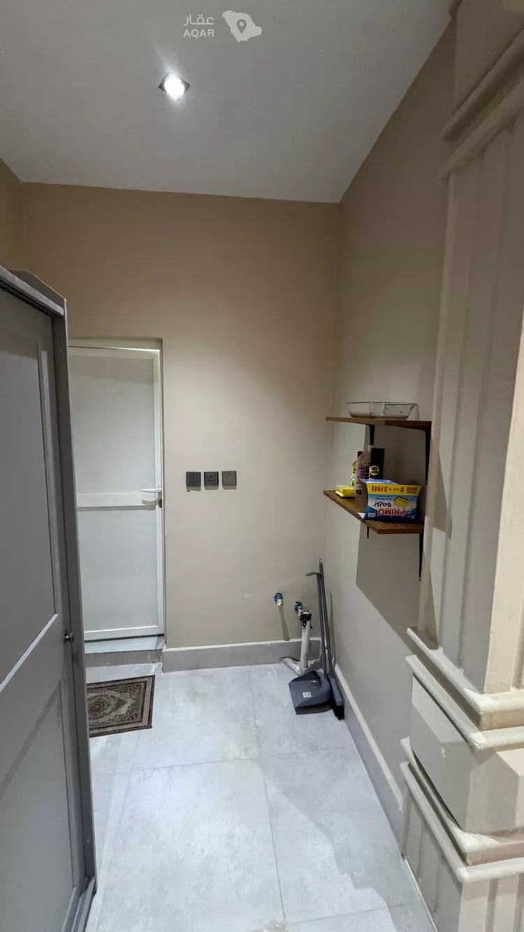Room for Rent in Ad Diriyah Al Khalidiyah 5