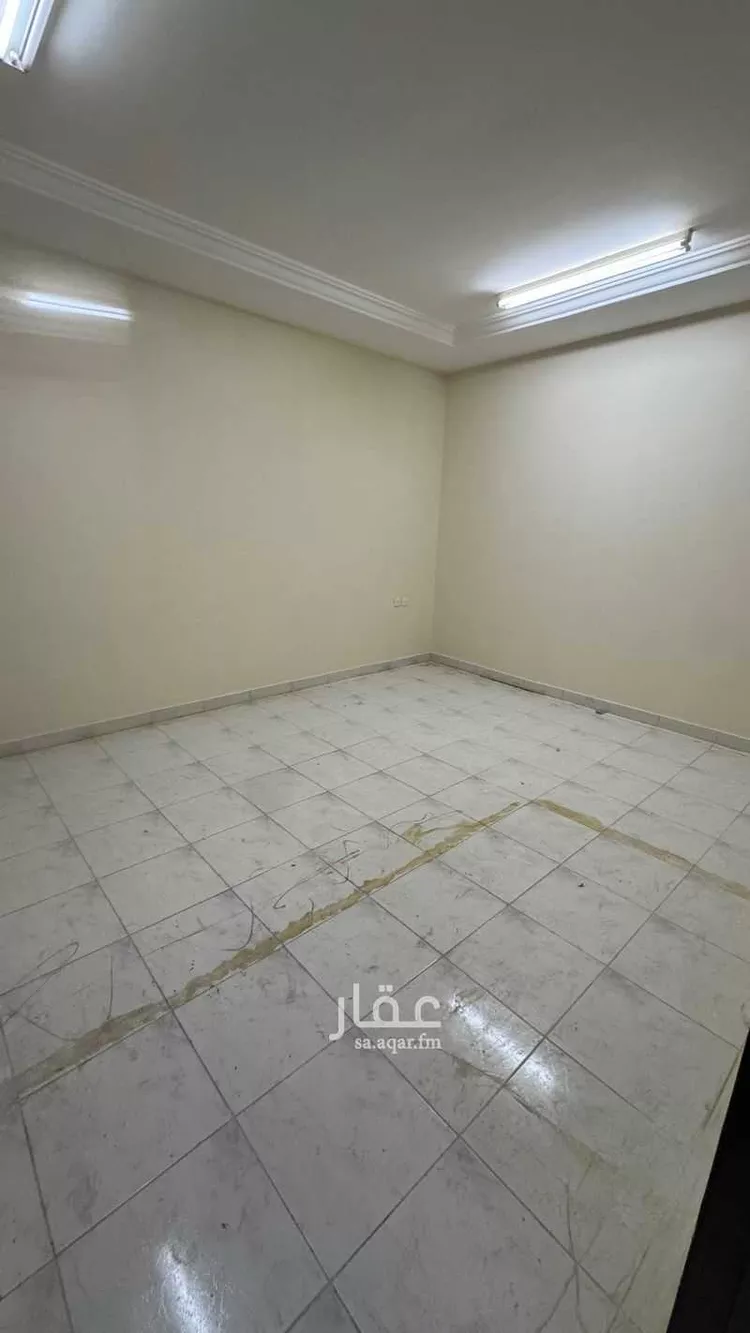 شقة للإيجار في شارع شارع الأمير سلطان بن عبدالعزيز, حي الخالدية, مدينة الدرعية, منطقة الرياض صورة 5