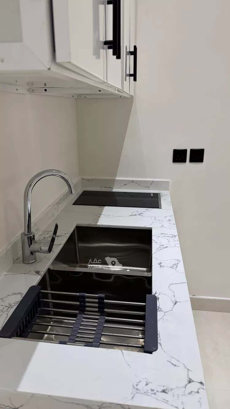 شقة للإيجار في شارع الملك عبدالله ابن عبدالعزيز سعود, حي الخالدية, مدينة الدرعية, منطقة الرياض صورة 4