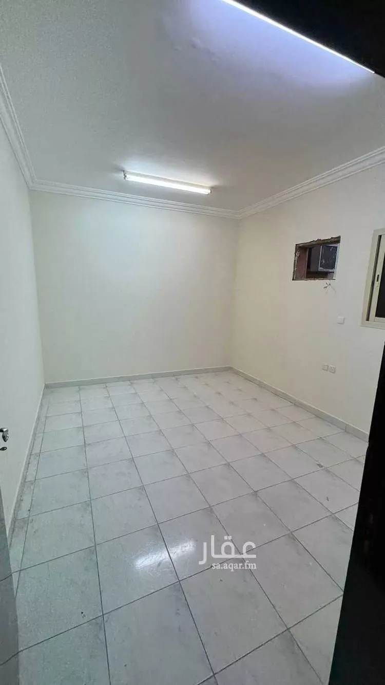 شقة للإيجار في شارع الأمير سلطان بن عبدالعزيز, حي الخالدية, مدينة الدرعية, منطقة الرياض صورة 3