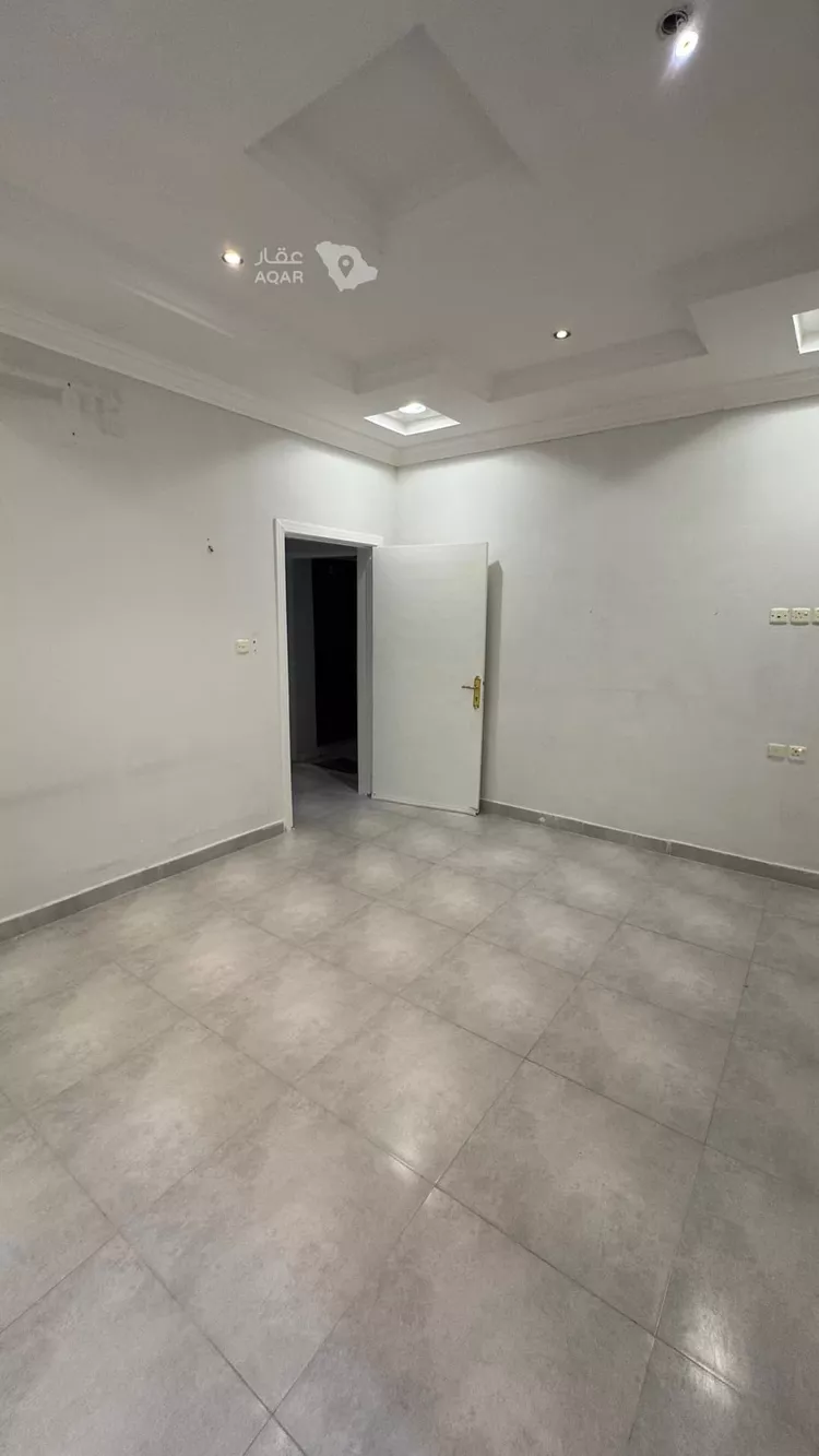 Apartment for Rent in Ad Diriyah Al Khalidiyah 5