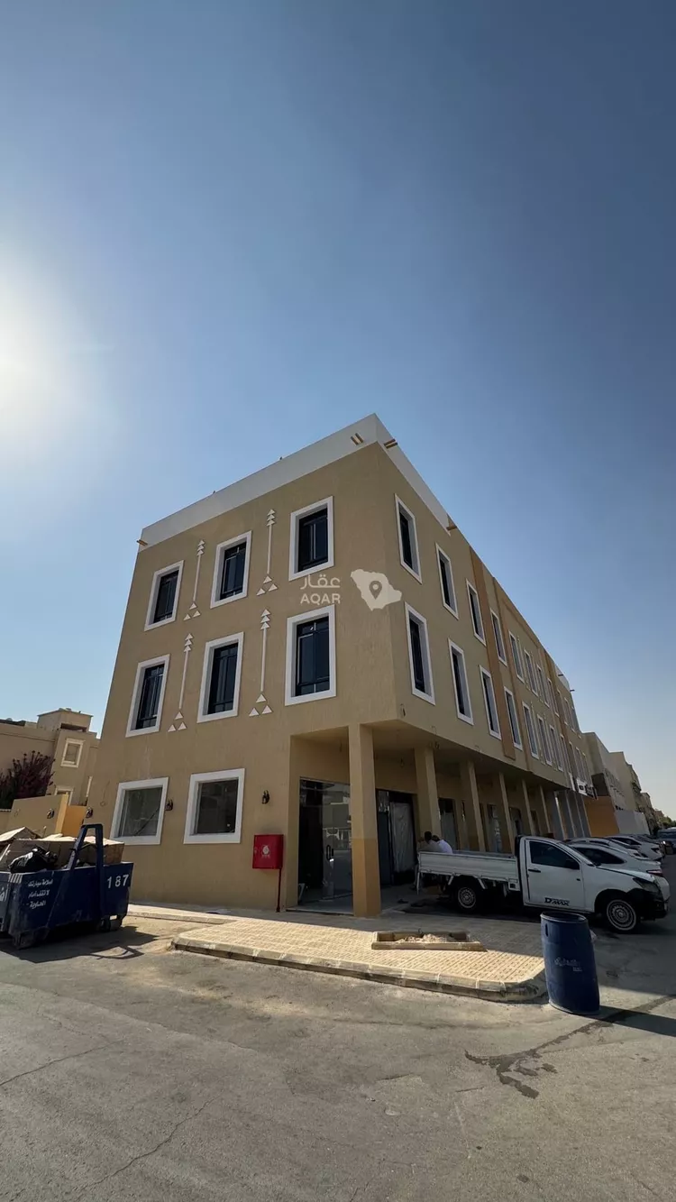 شقة للإيجار في شارع الملك عبدالله ابن عبدالعزيز سعود, حي الخالدية, مدينة الدرعية, منطقة الرياض 25