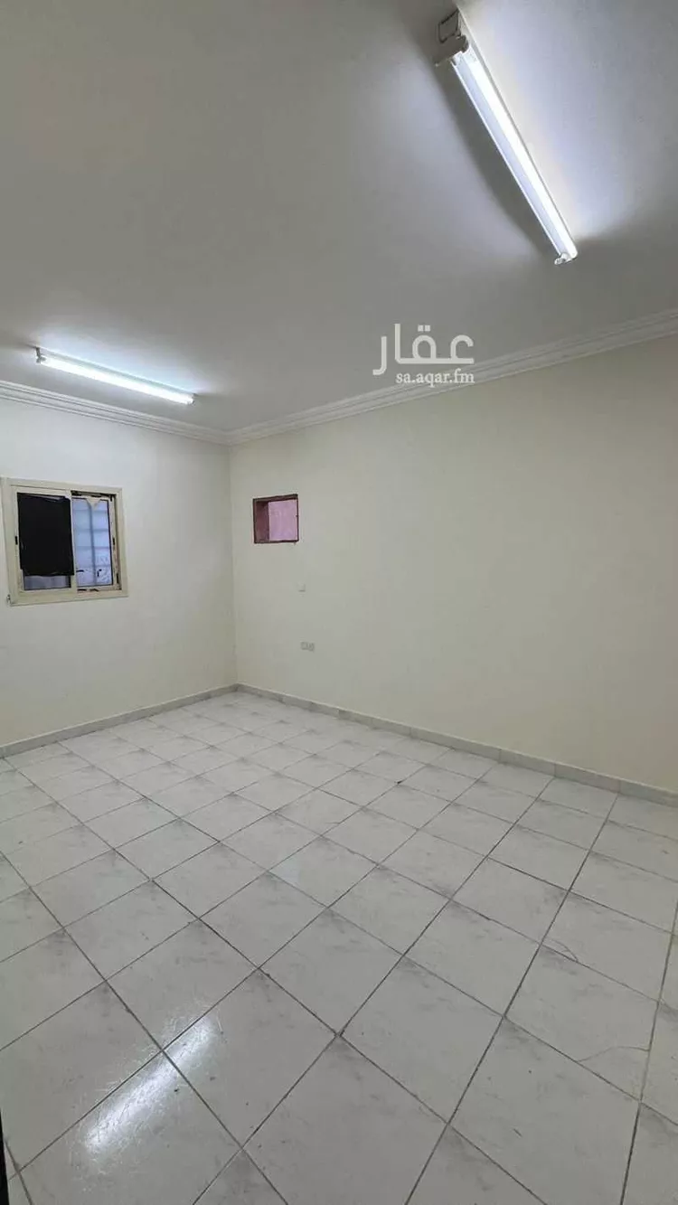 شقة للإيجار في شارع الأمير سلطان بن عبدالعزيز, حي الخالدية, مدينة الدرعية, منطقة الرياض