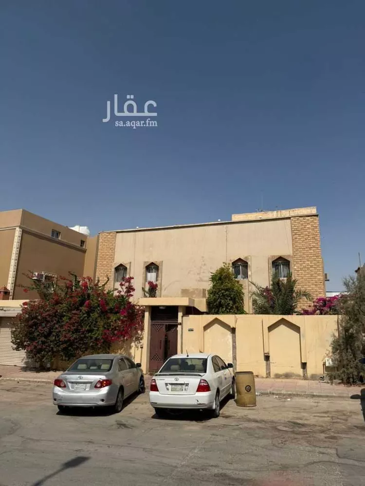 فيلا للبيع في شارع نساح, حي الخالدية, مدينة الدرعية, منطقة الرياض