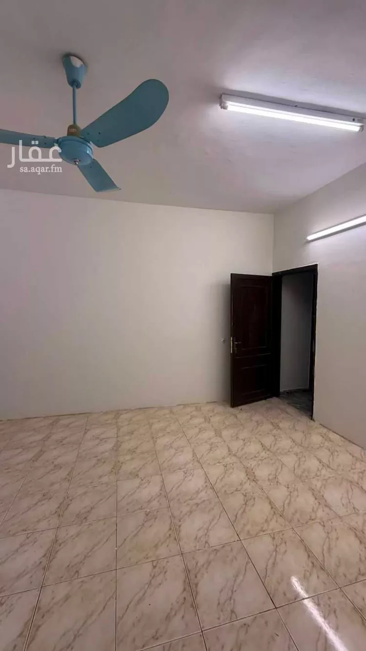 شقة للإيجار في شارع نساح, حي الخالدية, مدينة الدرعية, منطقة الرياض صورة 4