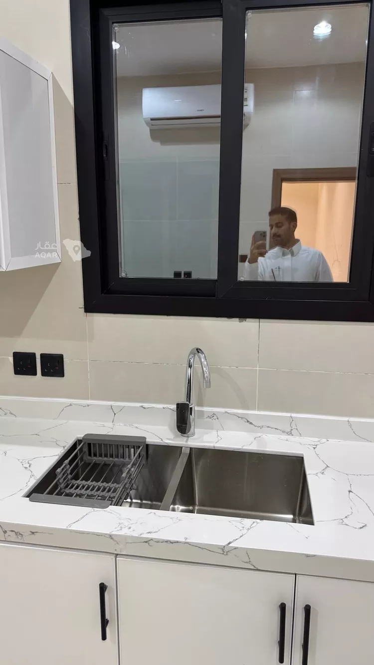 شقة للإيجار في شارع الملك عبدالله ابن عبدالعزيز سعود, حي الخالدية, مدينة الدرعية, منطقة الرياض 10