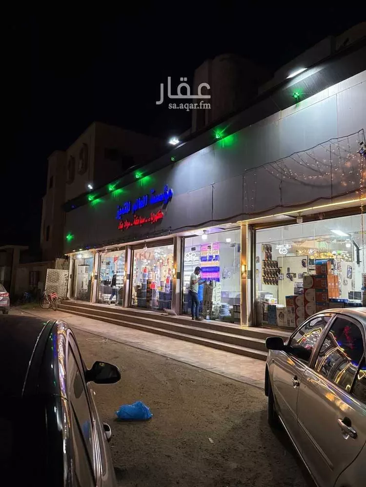 عمارة للبيع في شارع سلطان بن عبدالعزيز, حي القسوم, مدينة احد المسارحه, منطقة جازان صورة 2