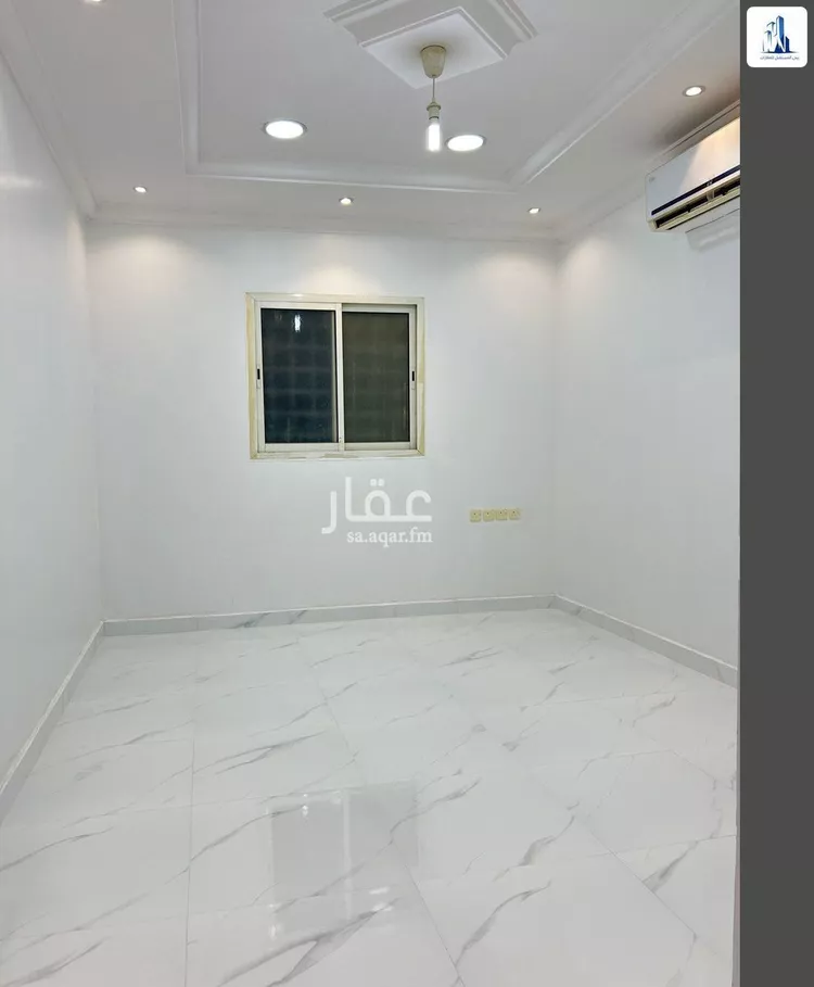 Floor for Rent in Riyadh Al Fayha 8