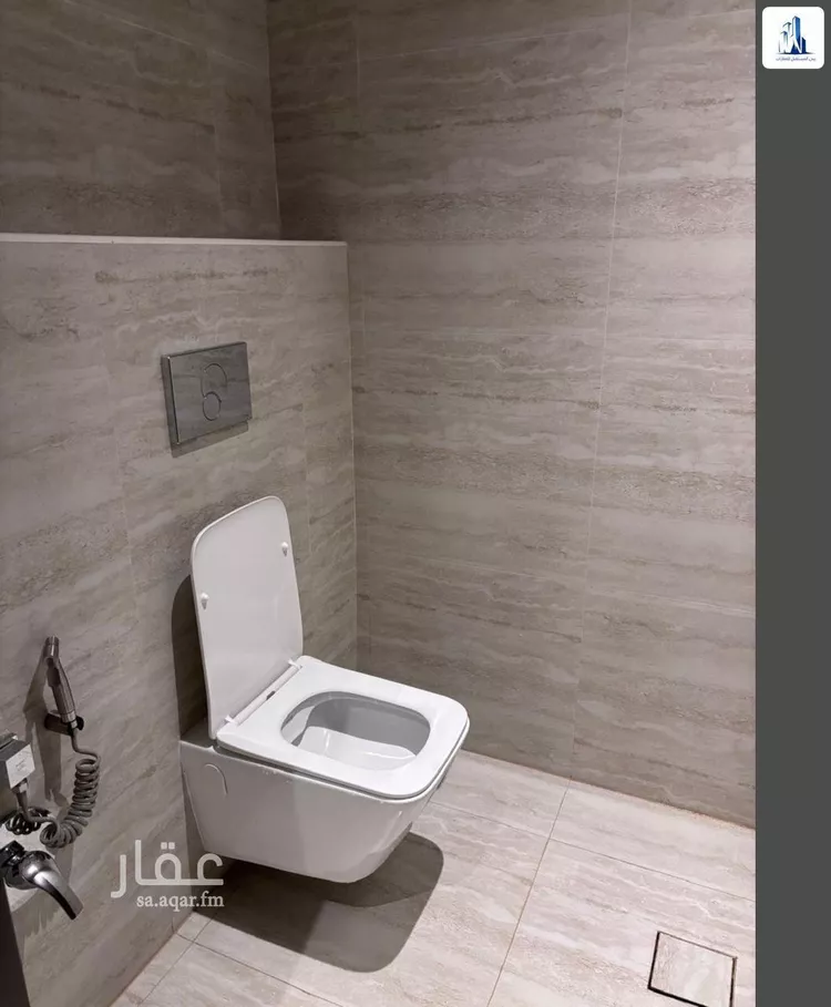 شقة للإيجار في شارع سيف بن عزاز, حي المعيزيلة, مدينة الرياض, منطقة الرياض 12
