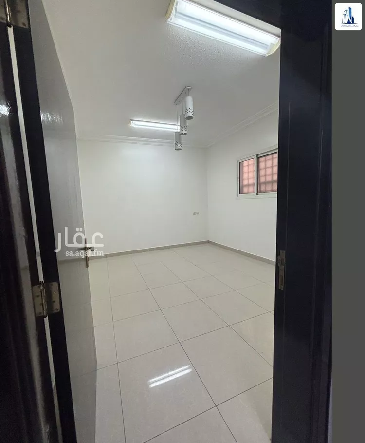 شقة للإيجار في شارع شهاب بن حلزة, حي الفيحاء, مدينة الرياض, منطقة الرياض صورة 4