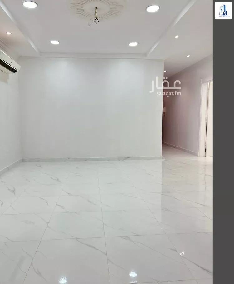 Floor for Rent in Riyadh Al Fayha 6