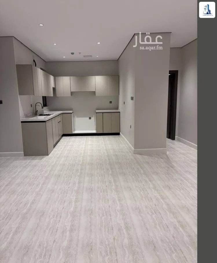 شقة للإيجار في شارع سيف بن عزاز, حي المعيزيلة, مدينة الرياض, منطقة الرياض 11