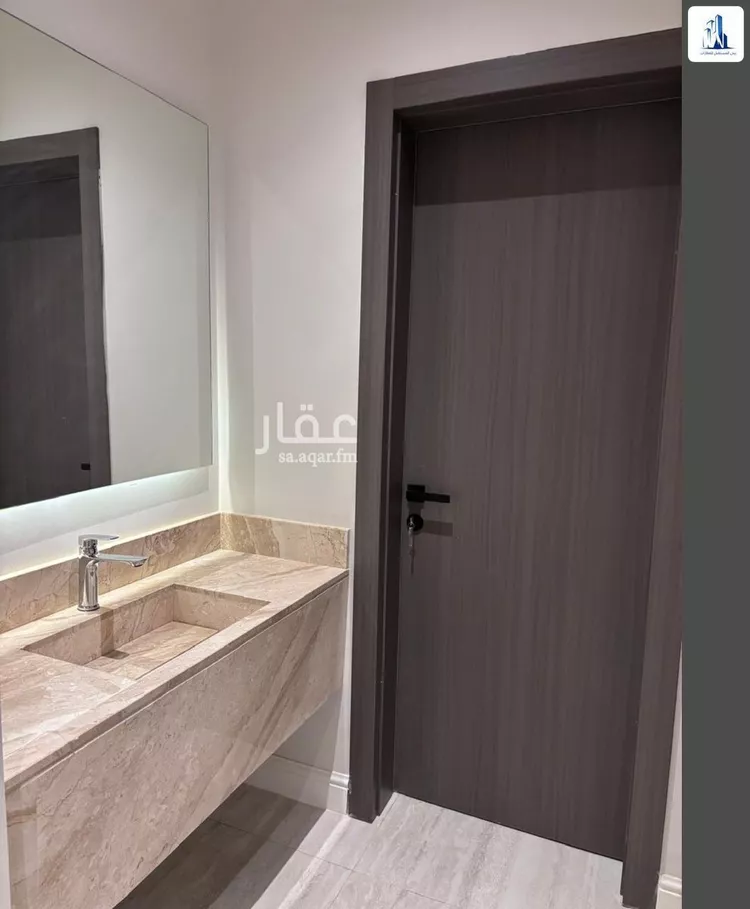 شقة للإيجار في شارع سيف بن عزاز, حي المعيزيلة, مدينة الرياض, منطقة الرياض 14