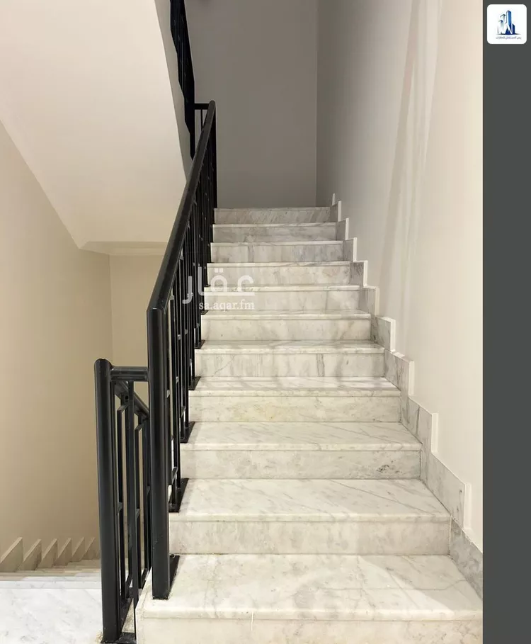 فيلا للبيع في شارع الريعة, حي الفيحاء, مدينة الرياض, منطقة الرياض صورة 4