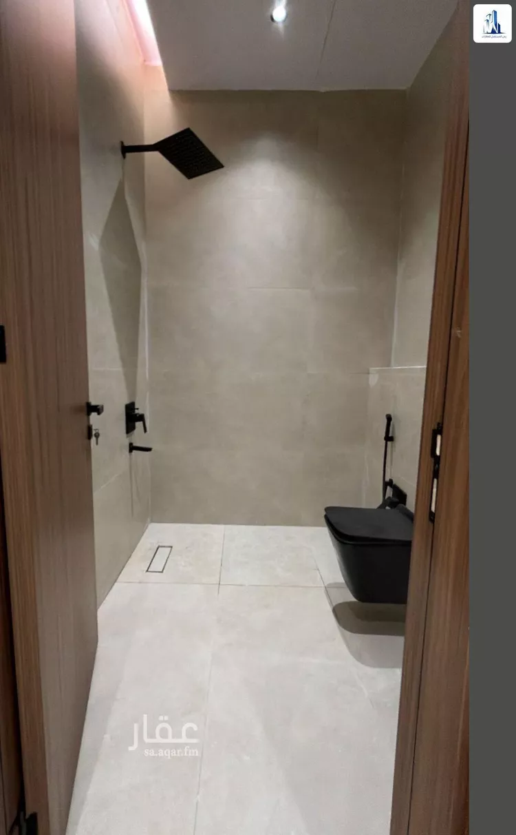 Floor for Sale in Riyadh Al Maizilah صورة 3