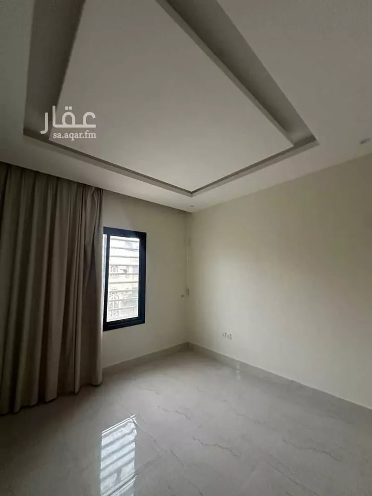 فيلا للبيع في شارع أبي زرعة الهمذاني, حي المهدية, مدينة الرياض, منطقة الرياض 1 صورة