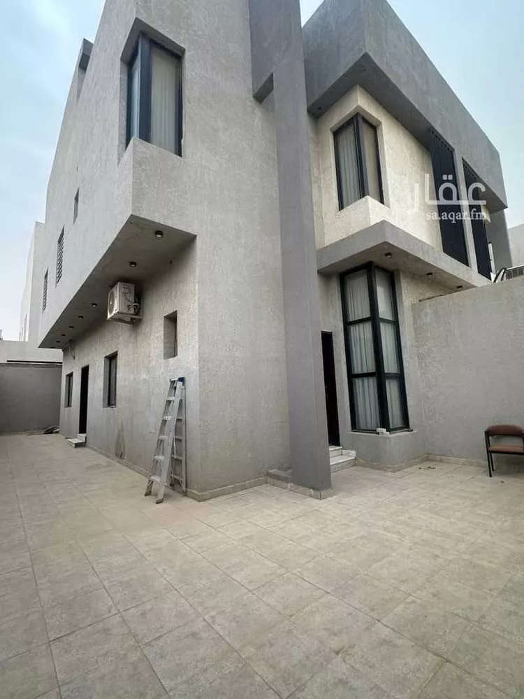 فيلا للبيع في شارع أبي زرعة الهمذاني, حي المهدية, مدينة الرياض, منطقة الرياض 6
