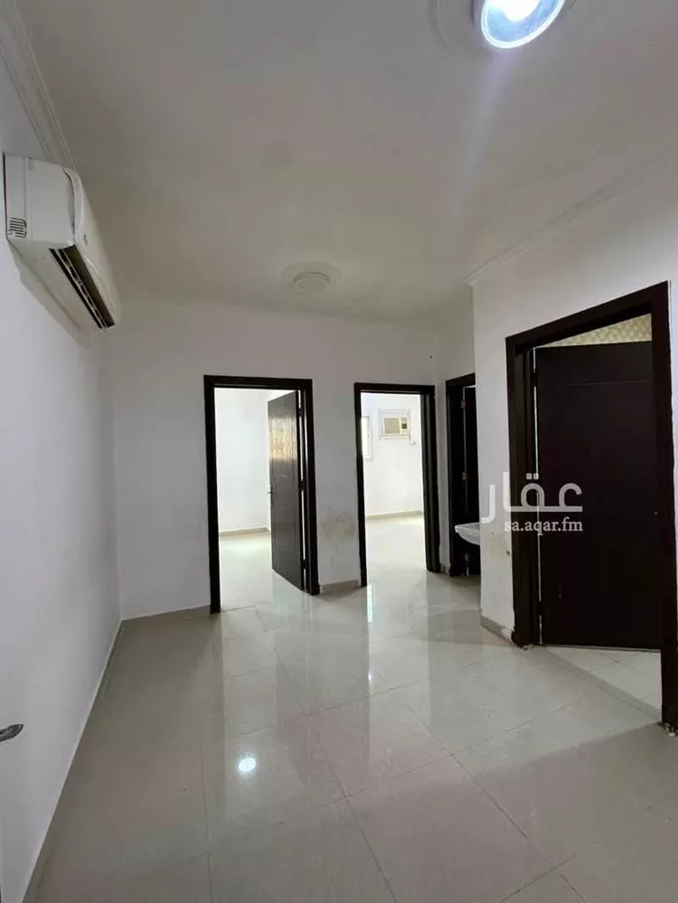 عمارة للبيع في شارع جبل الدخان, حي ظهرة لبن, مدينة الرياض, منطقة الرياض صورة 4