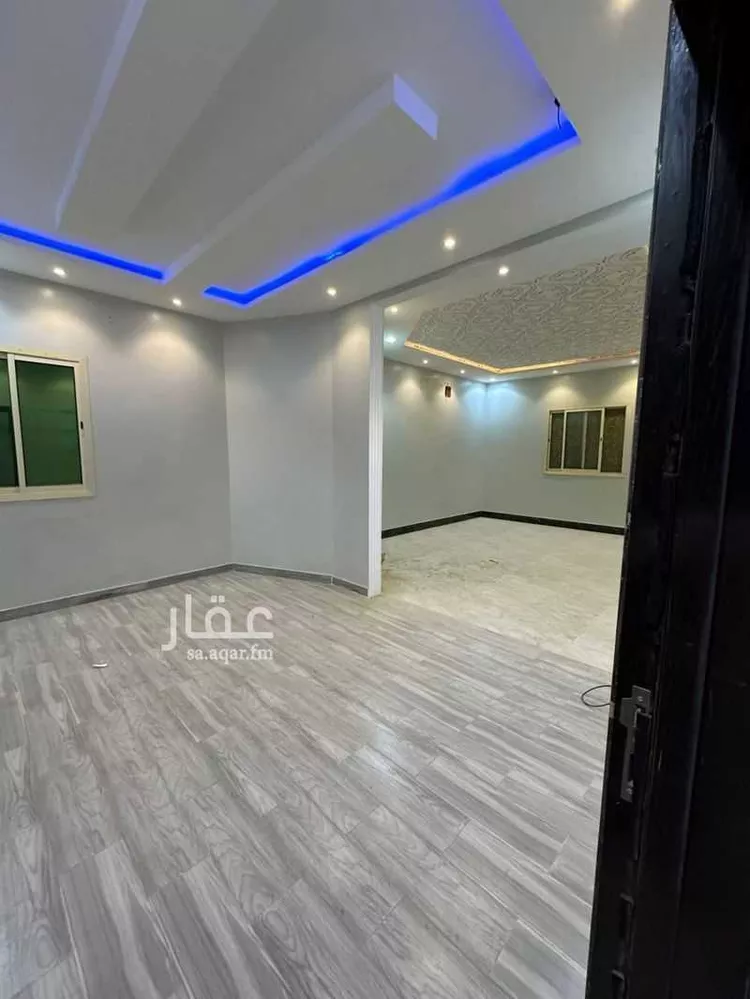 فيلا للإيجار في شارع الحسن بن أحمد الجلال, حي المهدية, مدينة الرياض, منطقة الرياض صورة 2