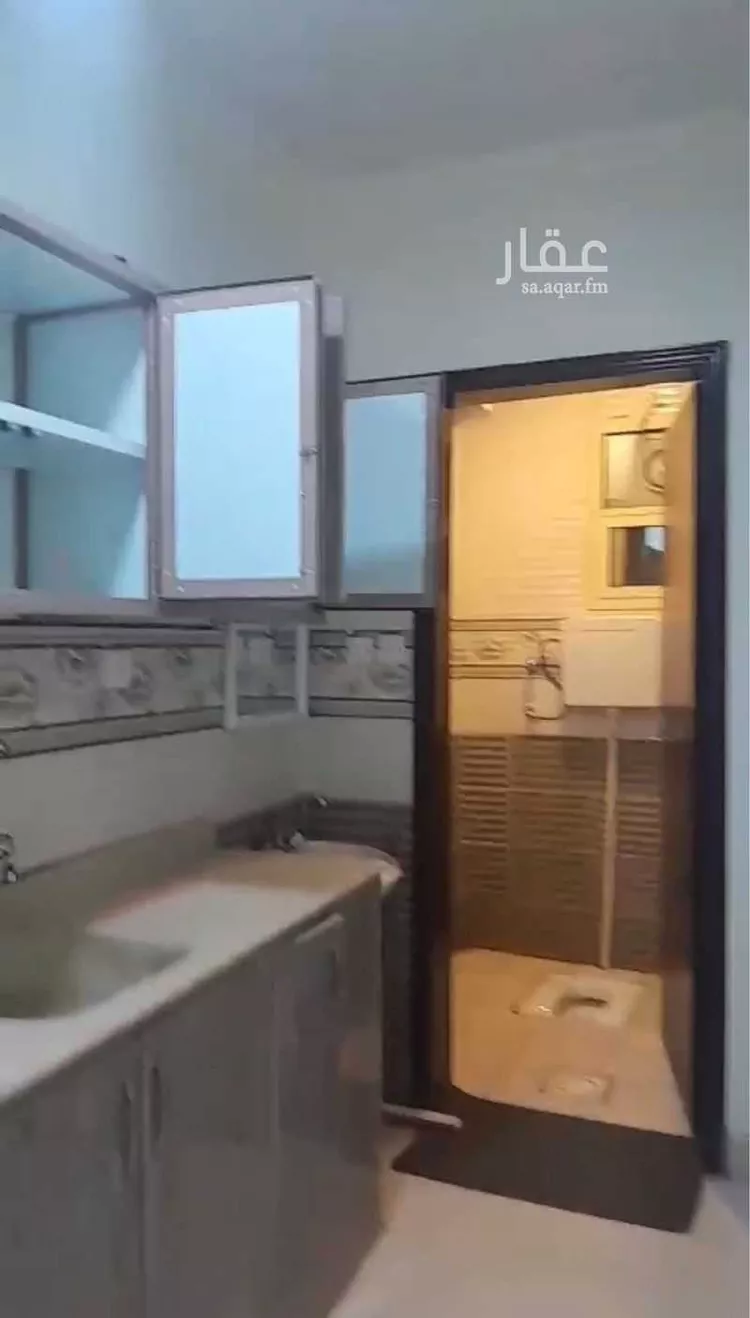 شقة للإيجار في شارع الجميل ابن حاتم, حي ظهرة لبن, مدينة الرياض, منطقة الرياض صورة 3