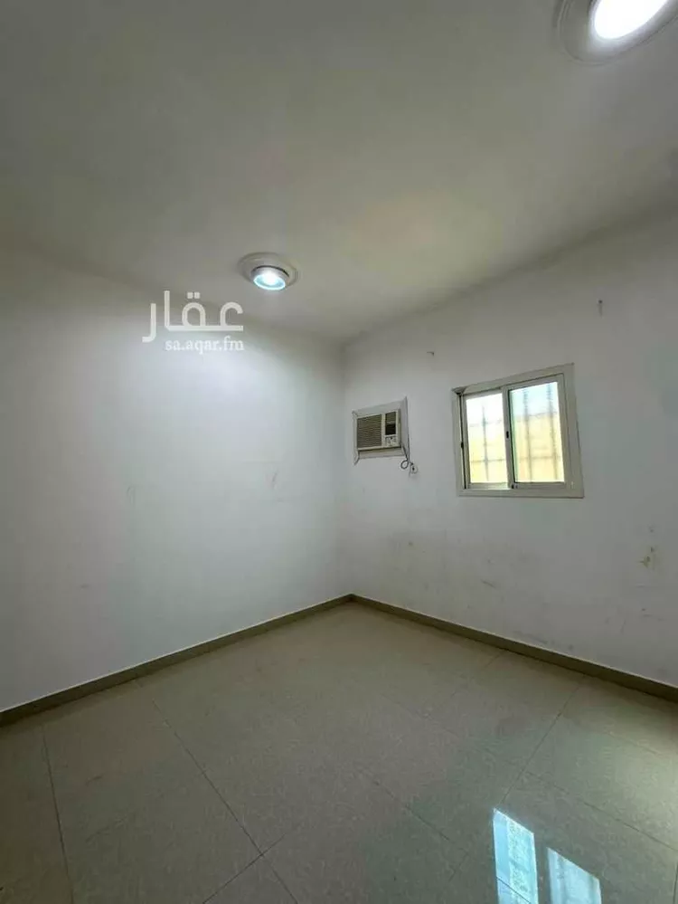 عمارة للبيع في شارع جبل الدخان, حي ظهرة لبن, مدينة الرياض, منطقة الرياض صورة 4