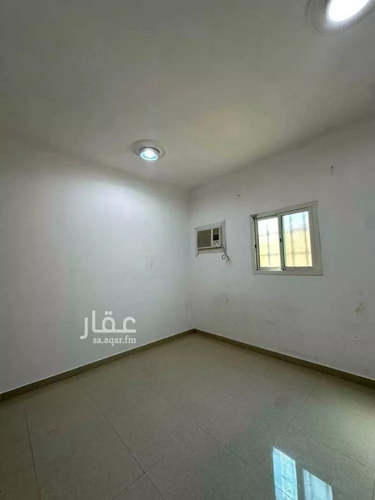 عمارة للبيع في شارع جبل الدخان, حي ظهرة لبن, مدينة الرياض, منطقة الرياض صورة 5
