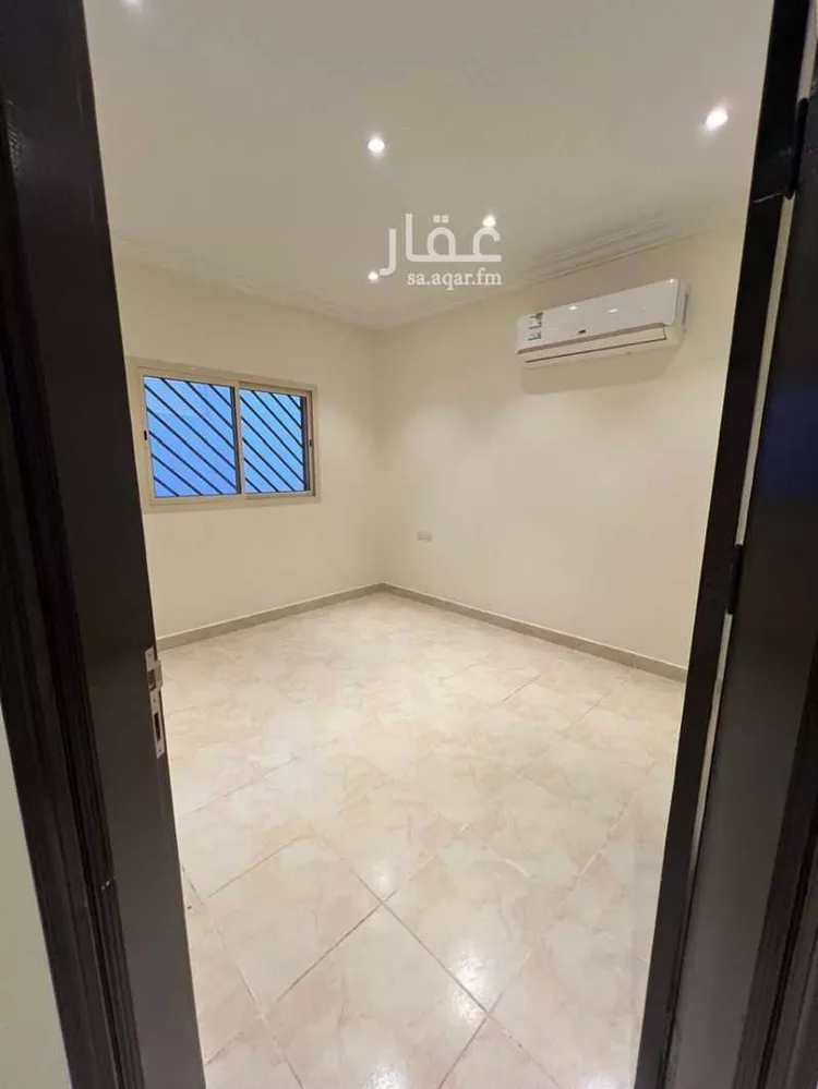 دور للإيجار في شارع رقم 360, حي الياسمين, مدينة الرياض, منطقة الرياض صورة 2