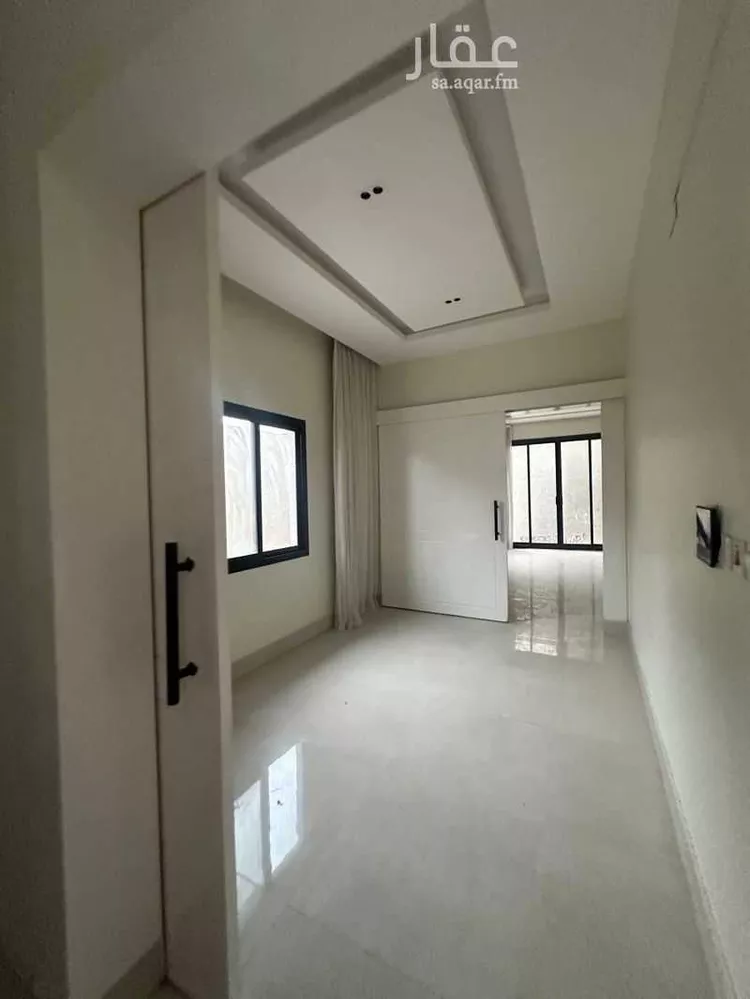 فيلا للبيع في شارع أبي زرعة الهمذاني, حي المهدية, مدينة الرياض, منطقة الرياض صورة 4