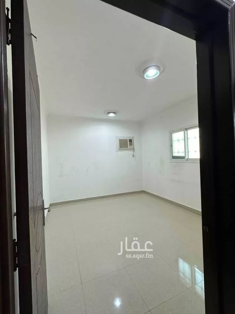 Building for Sale in Riyadh Dhahrat Laban