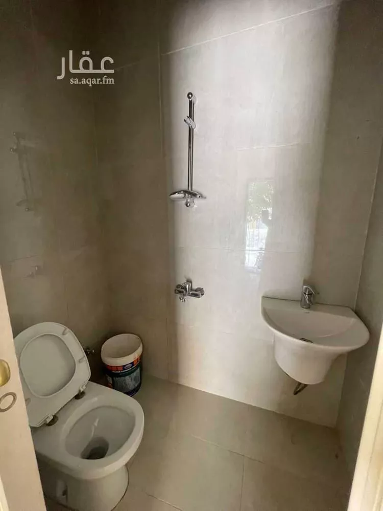 غرفة للإيجار في شارع عبدالرحمن البصري, حي القيروان, مدينة الرياض, منطقة الرياض صورة 4