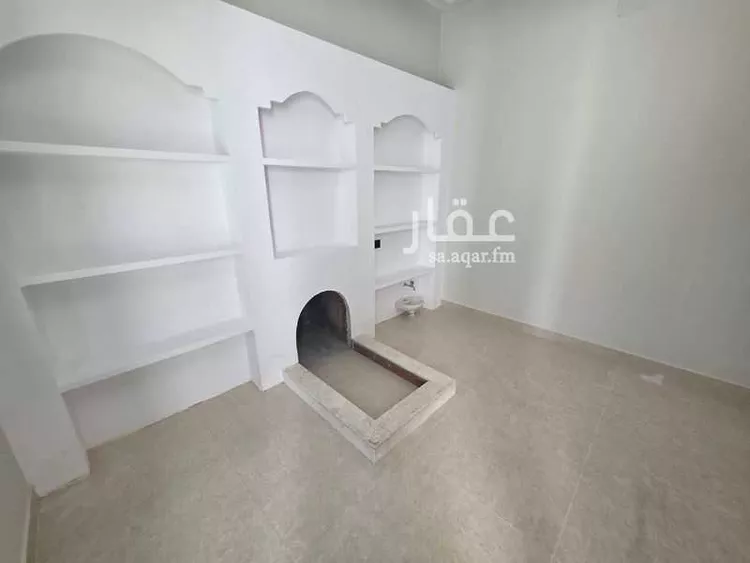 فيلا للبيع في شارع أبي العباس الفارسي ، حي الملك فهد ، عنيزة ، عنيزة صورة 3
