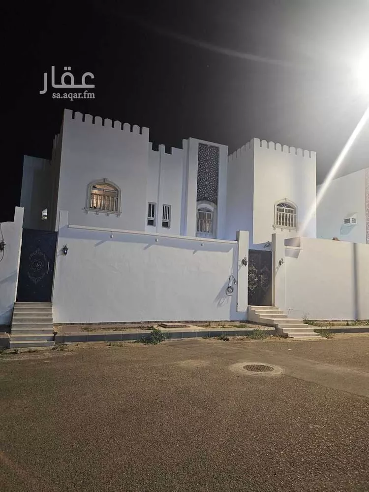 فيلا للبيع في شارع اشعث ابن جابر ، حي العزيزية ، المدينة المنورة ، منطقة المدينة المنورة