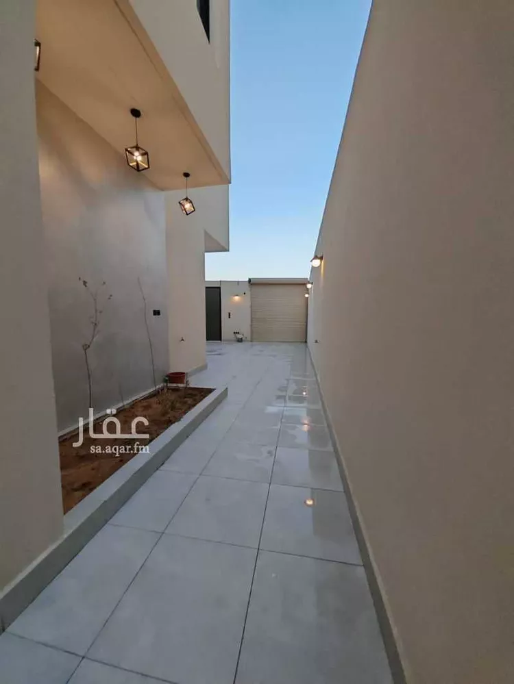 فيلا للبيع في شارع شارع, حي الزرقاء, مدينة بريده, منطقة القصيم صورة 3