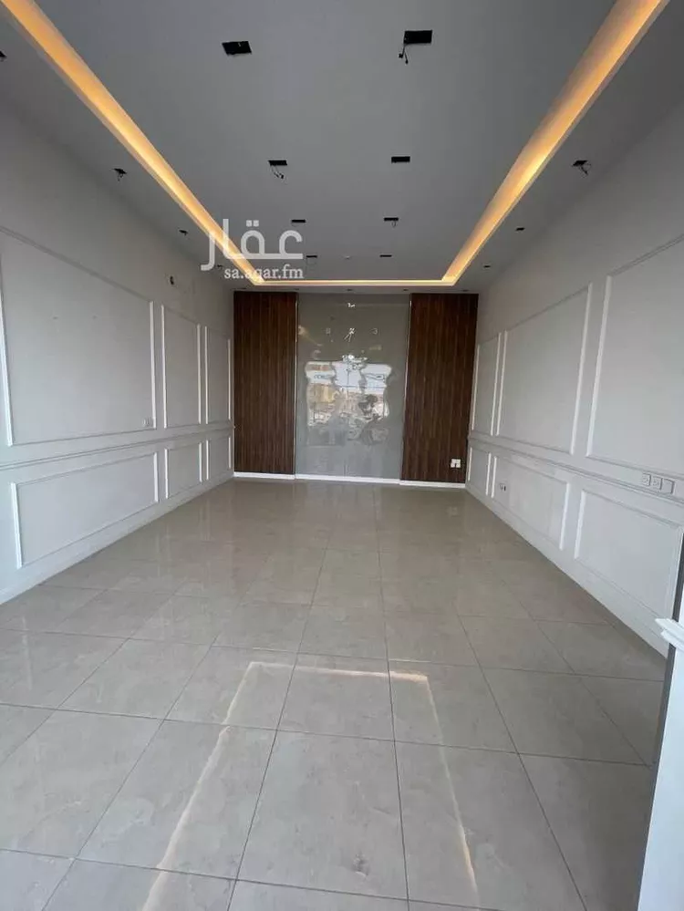 محل للإيجار في شارع الامير مقرن بن عبد العزيز, حي وادي مذينب, مدينة المدينة المنورة, منطقة المدينة المنورة صورة 4