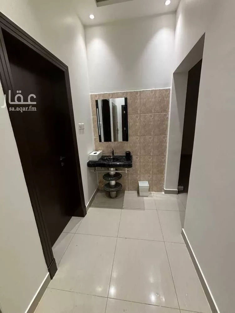 عمارة للإيجار في شارع خيبر, حي العارض, مدينة الرياض, منطقة الرياض صورة 4