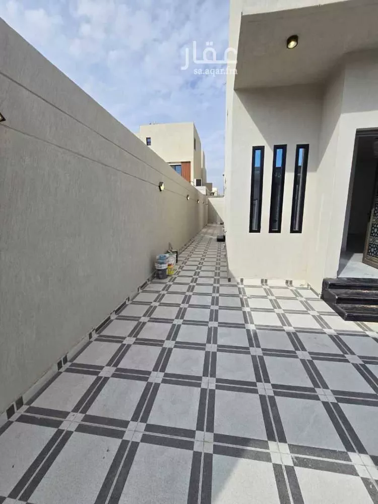 فيلا للبيع في شارع اسماعيل الواعظ, حي ضاحية الملك فهد, مدينة الدمام, المنطقة الشرقية صورة 5