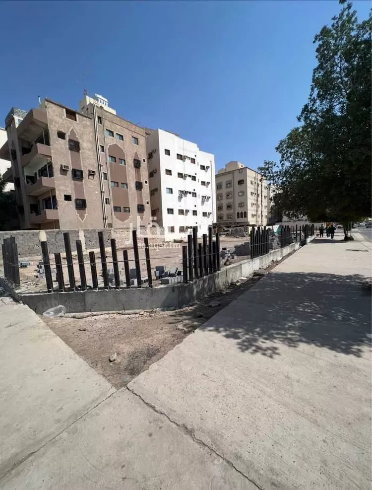 أرض للإيجار في شارع أمير المؤمنين علي بن ابي طالب رضي الله عنه الطالع, حي قربان, مدينة المدينة المنورة, منطقة المدينة المنورة