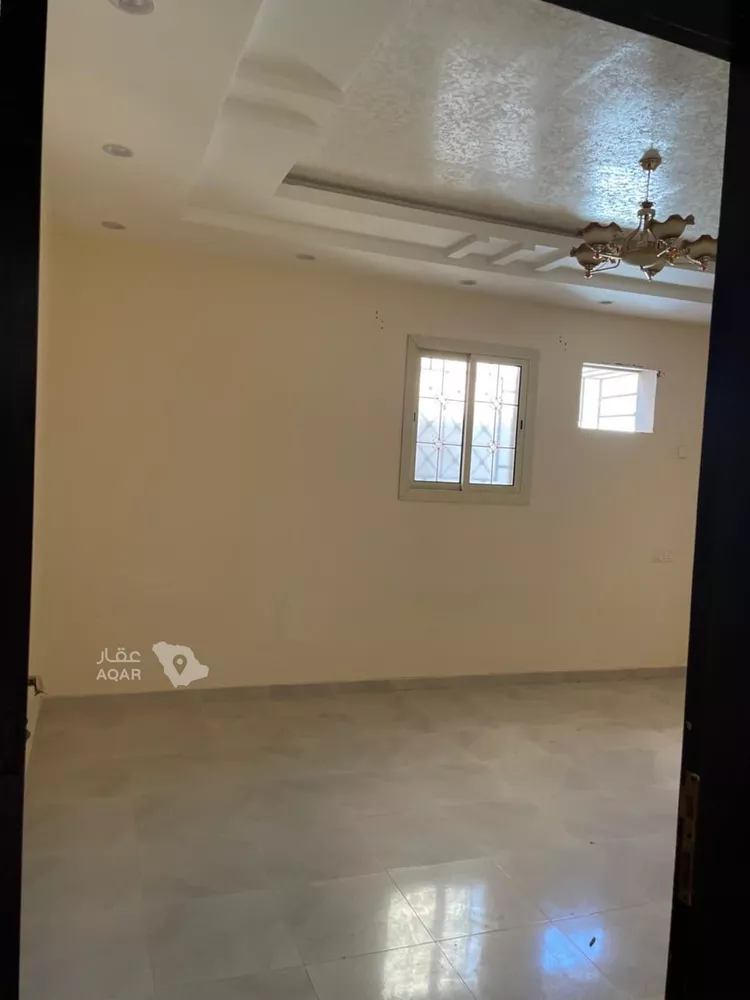 Apartment for Rent in Tabuk Abou Sabaah 7