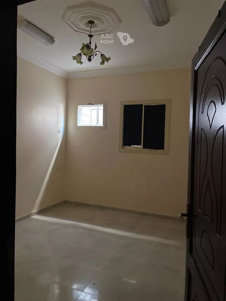 Apartment for Rent in Tabuk Abou Sabaah 5