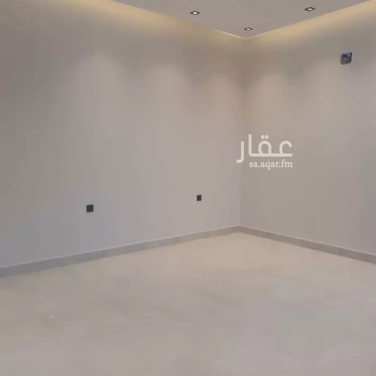 دور للبيع في شارع عبدالله السديس ، حي بدر ، الرياض ، منطقة الرياض صورة 2