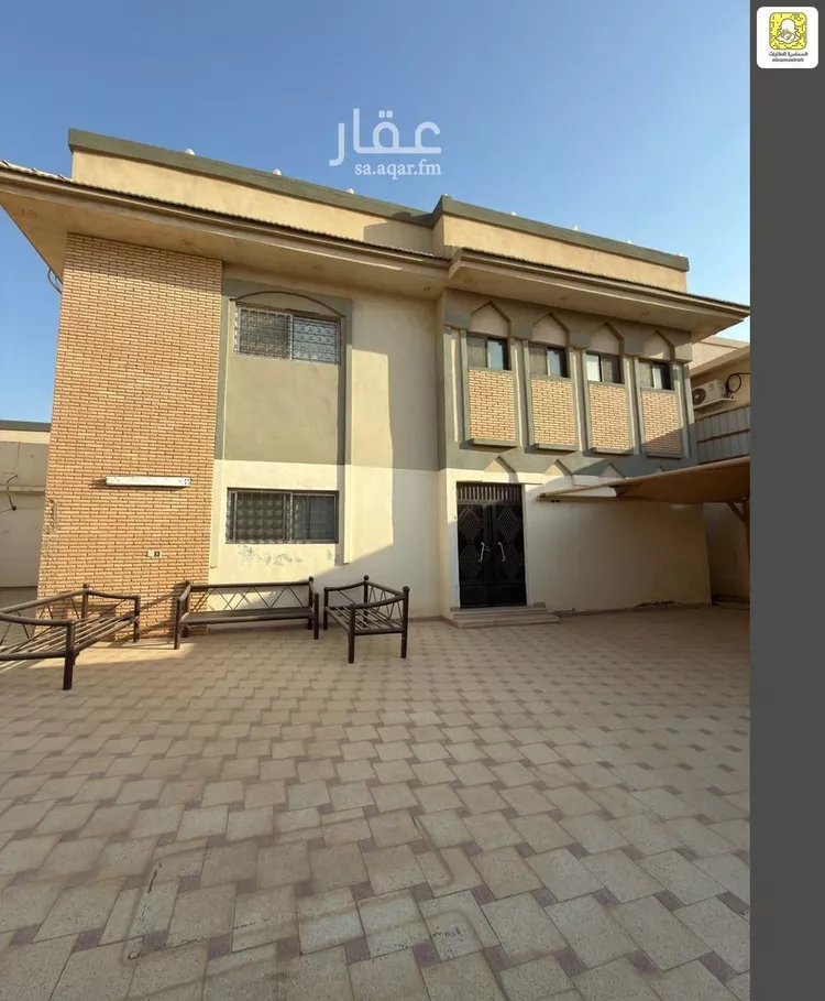 فيلا للبيع في شارع عاصم ابن ثابت, حي الصفراء, مدينة بريدة, منطقة القصيم 14