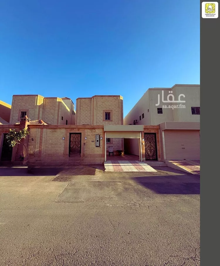 فيلا للبيع في شارع الحريه, حي النهضة, مدينة بريدة, منطقة القصيم صورة 2