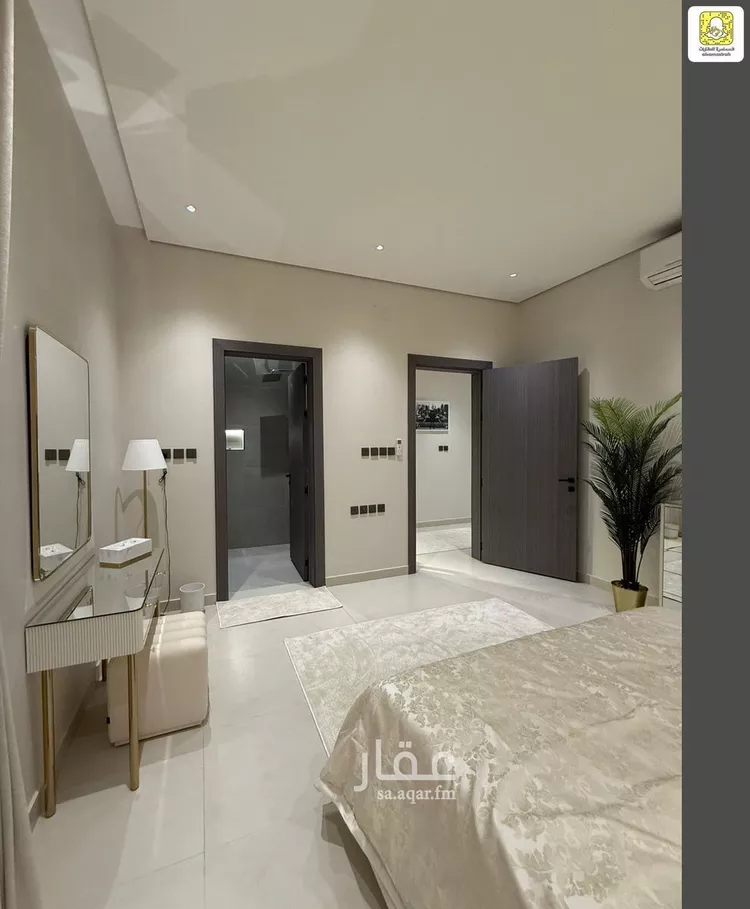 دور للبيع في شارع الزعيمي, حي النهضة, مدينة بريده, منطقة القصيم صورة 3